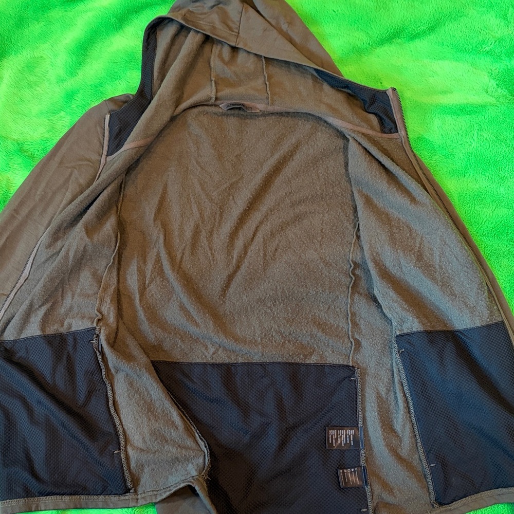 Chrome Cobra 2.0 Merino Wool Full Zip Hoodie - Large (Slim fit) - Picture 6 of 10